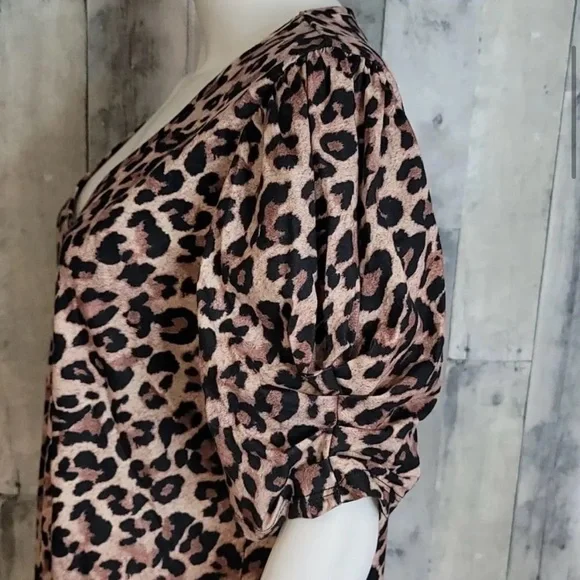 Generation Love Leopard Print Dress size small NWT - Picture 3 of 7